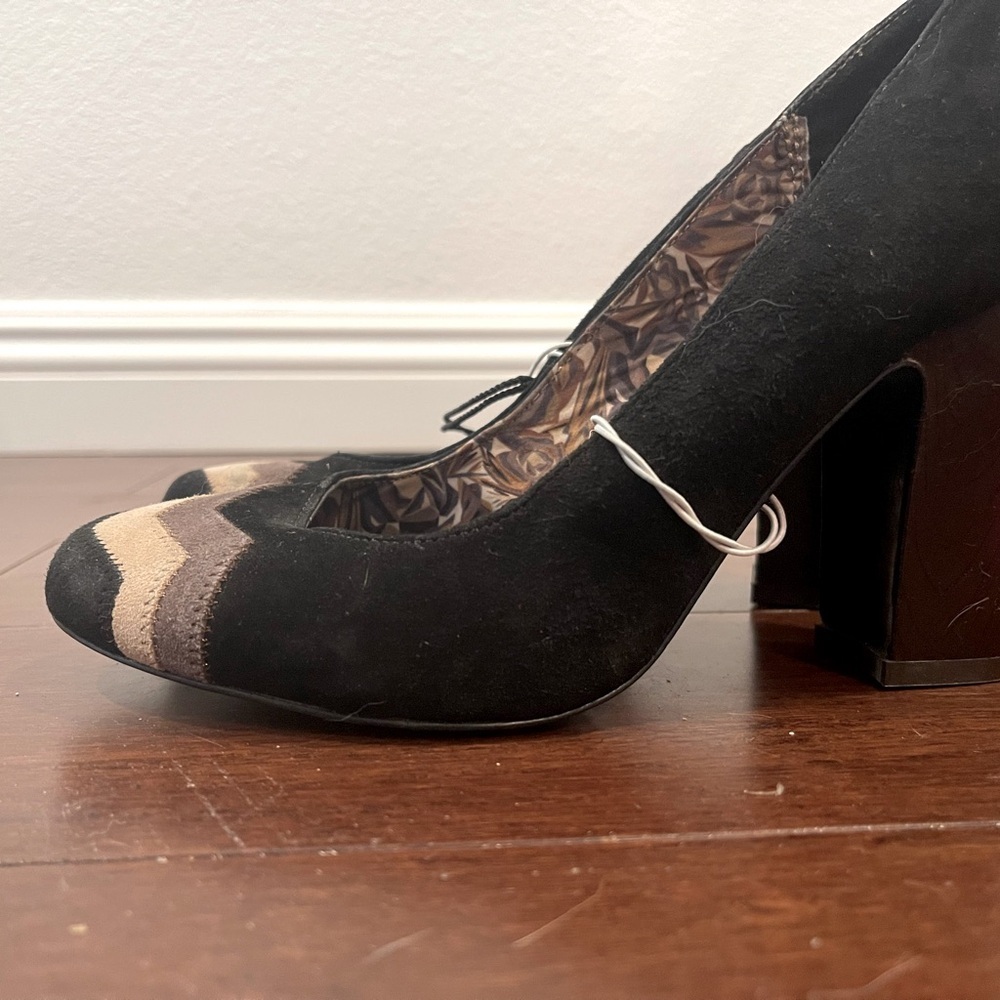 Missoni for Target limited edition Black Suede Heels With Iconic Chevron NWT